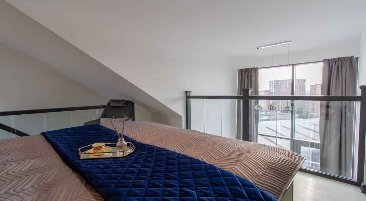 Premium Mezzanine Studio