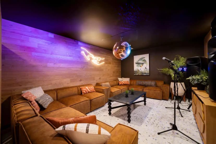 Canvas Glasgow, Glasgow view 7