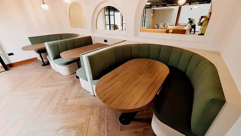 Árasáin P&V, Dublin image 28