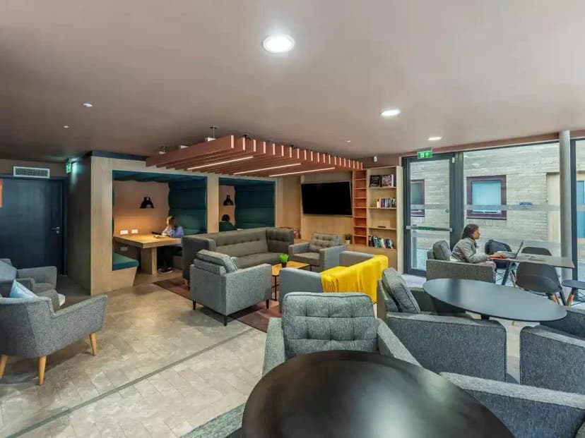 Meadow Court, Edinburgh view 6