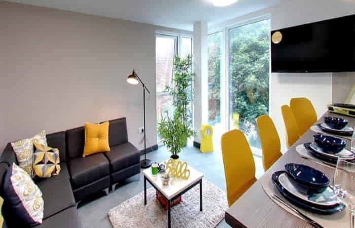 Albert Place, Newcastle Upon Tyne view 6