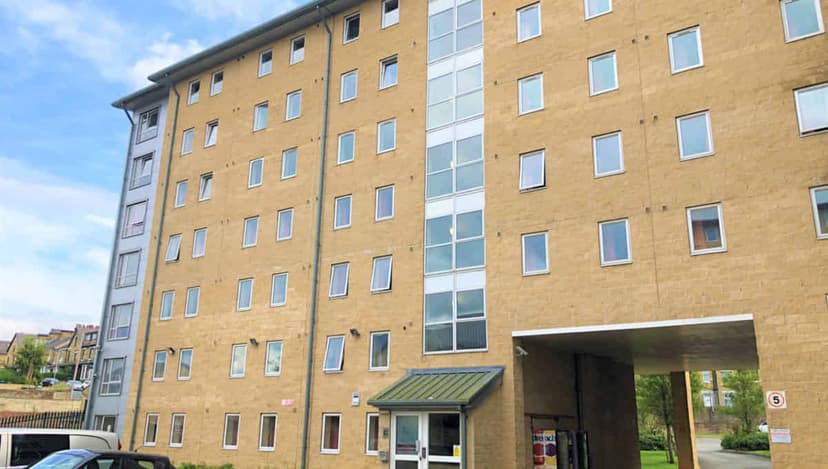 Horton House, Bradford view 3