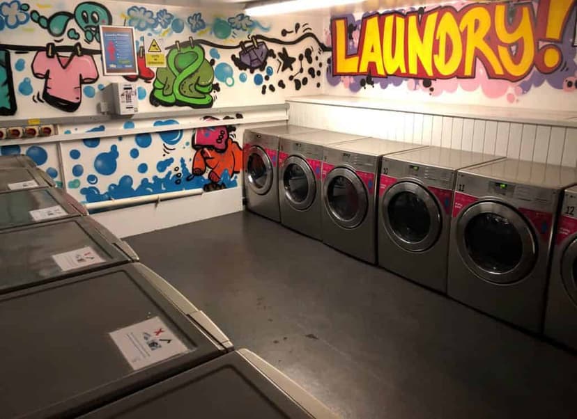 Horton House, Bradford image 11