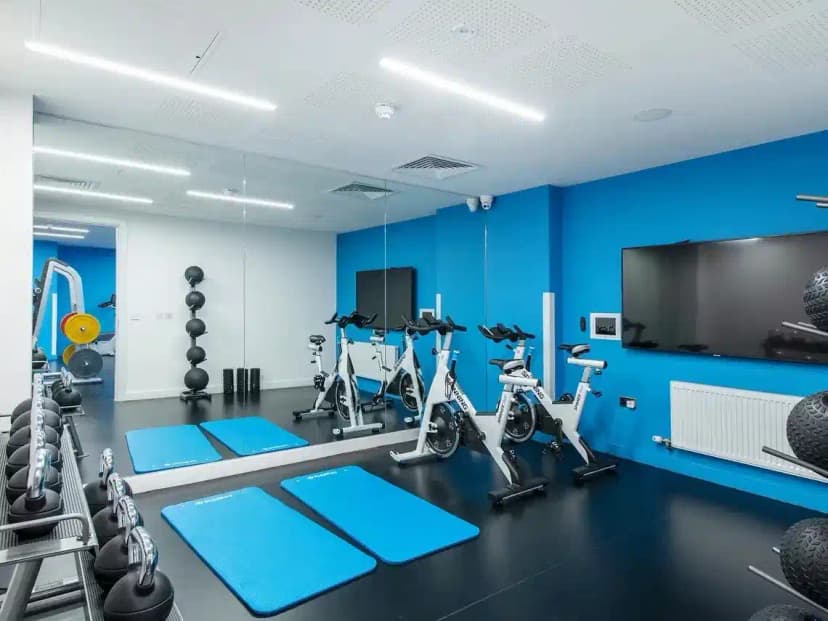 Yugo Ardcairn House, Dublin image 8