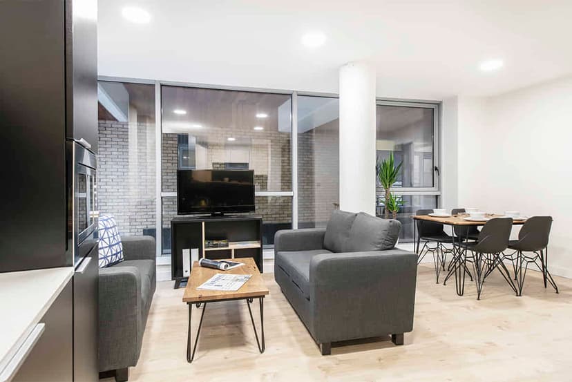 Yugo Dominick Place, Dublin image 16
