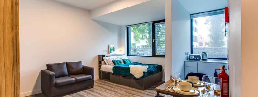 Yugo Highfield Park, Dublin image 8