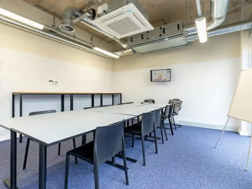 Globe Works, Birmingham image 10