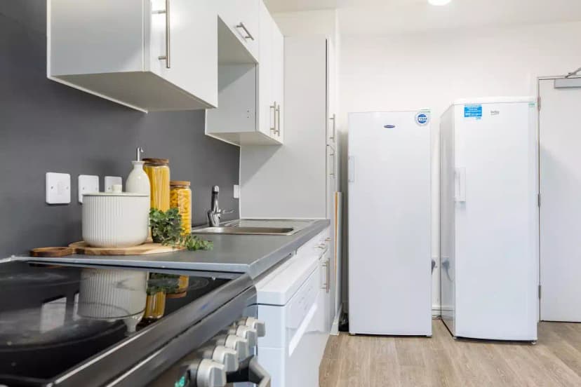 Yugo Globe Works, Birmingham image 81