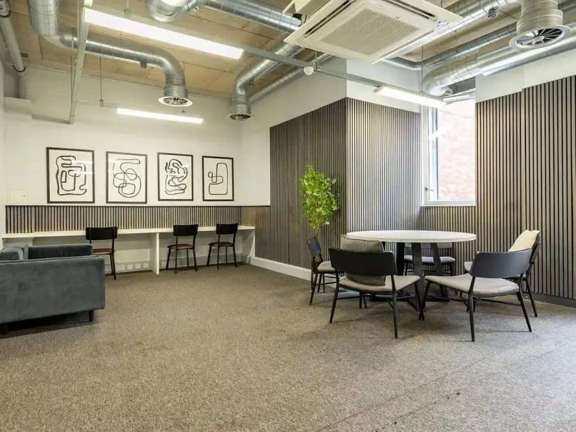 Globe Works, Birmingham image 8