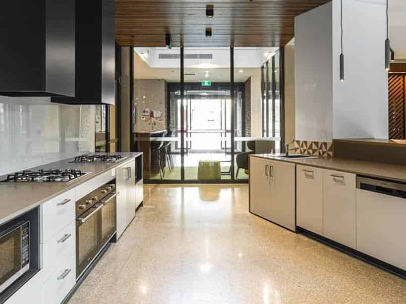 UniLodge Royal Melbourne, Melbourne view 3