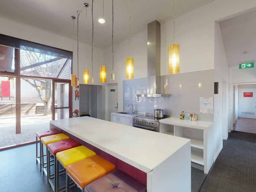 UniLodge @ UC - Campus West, Canberra image 12