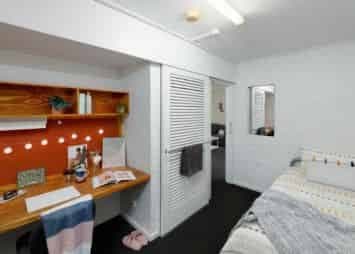 Gurubun 7 to 9 Bedroom Multishare