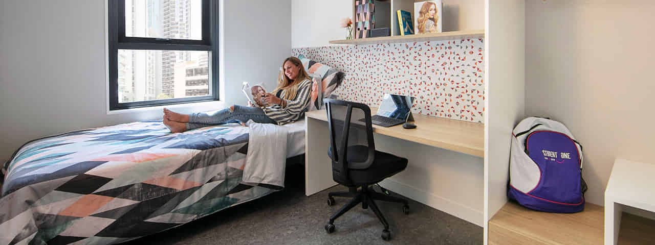 5 Bedroom Apartment with Double Room