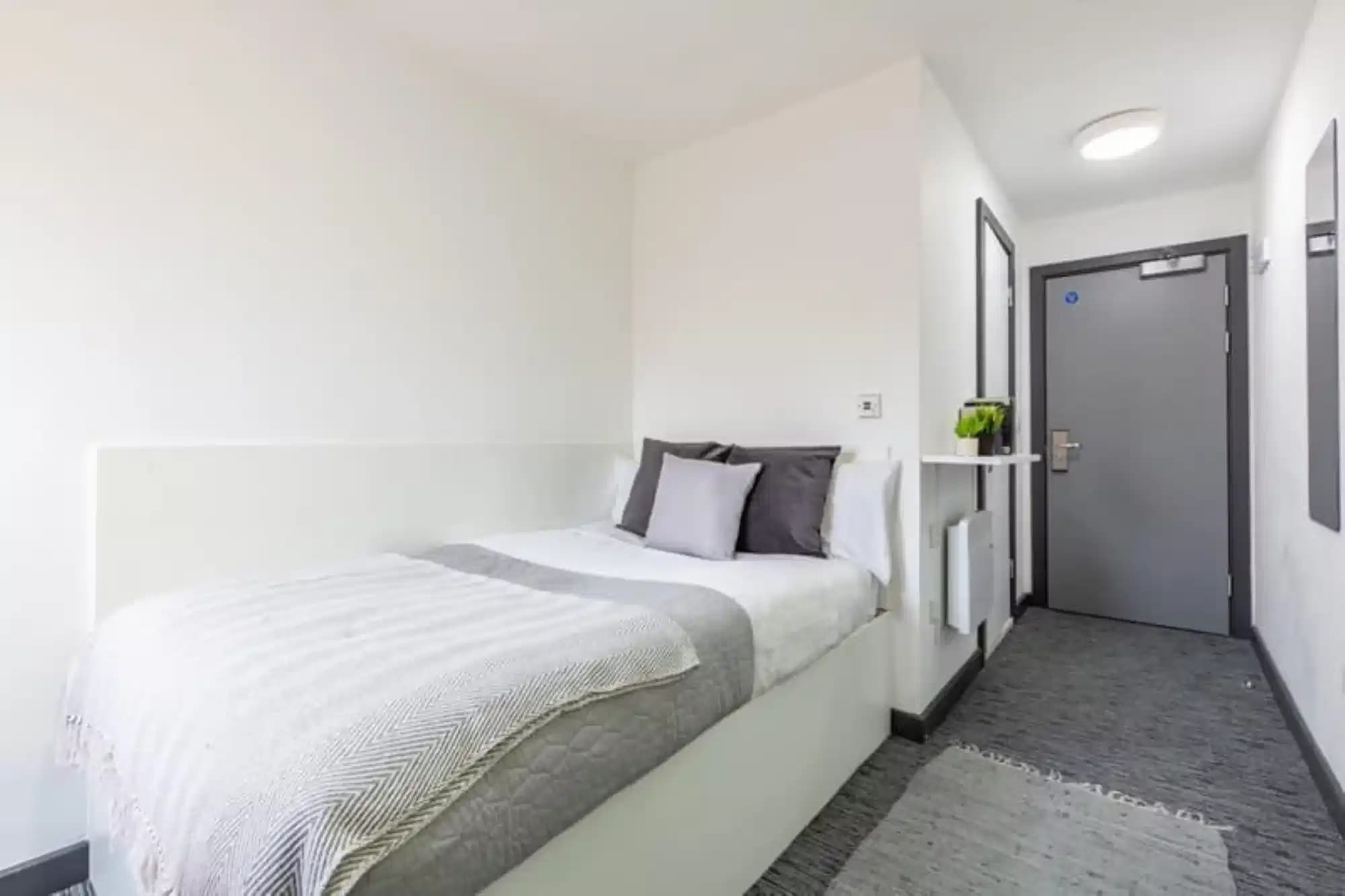 Standard Plus En-suite