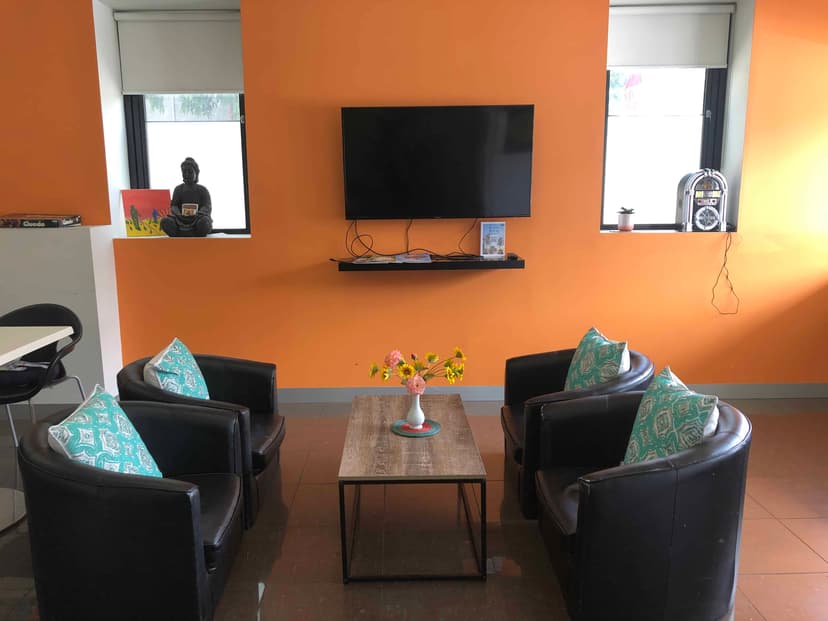 Carric House, Melbourne view 4