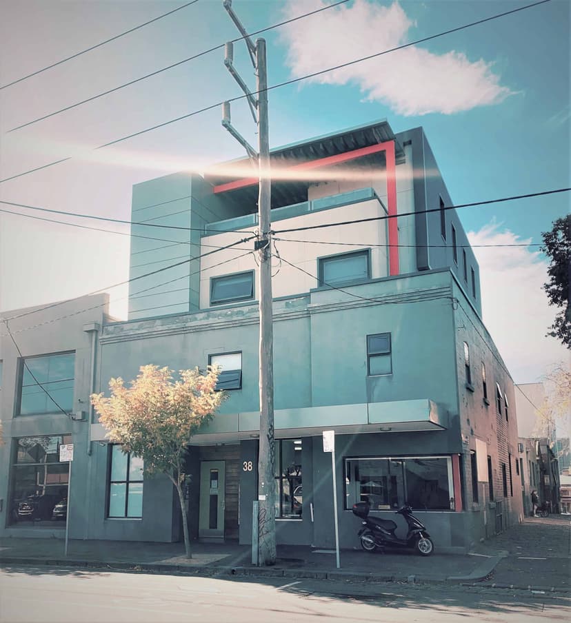 Carric House, Melbourne image 17