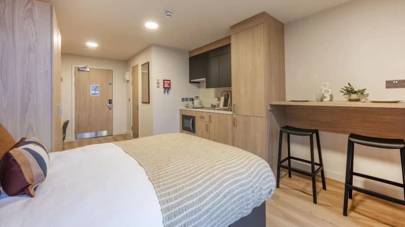 Haymarket Yards, Edinburgh image 21