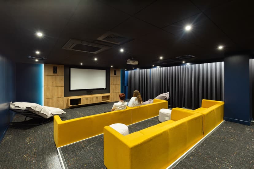 Yugo The Curve, London image 23