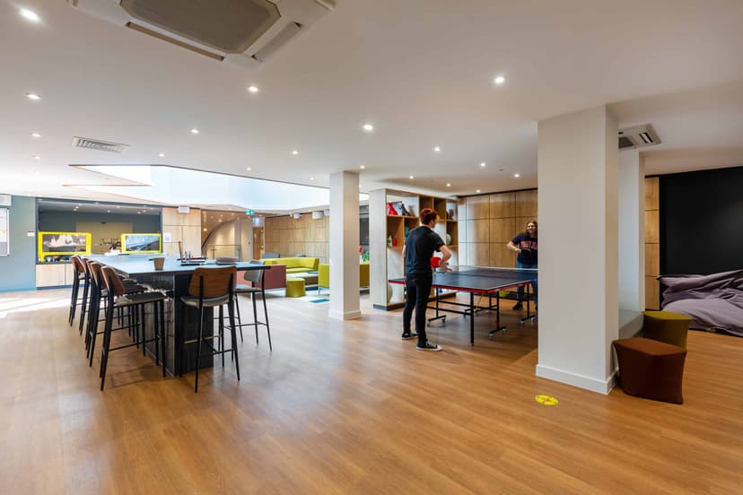 Yugo The Curve, London image 10