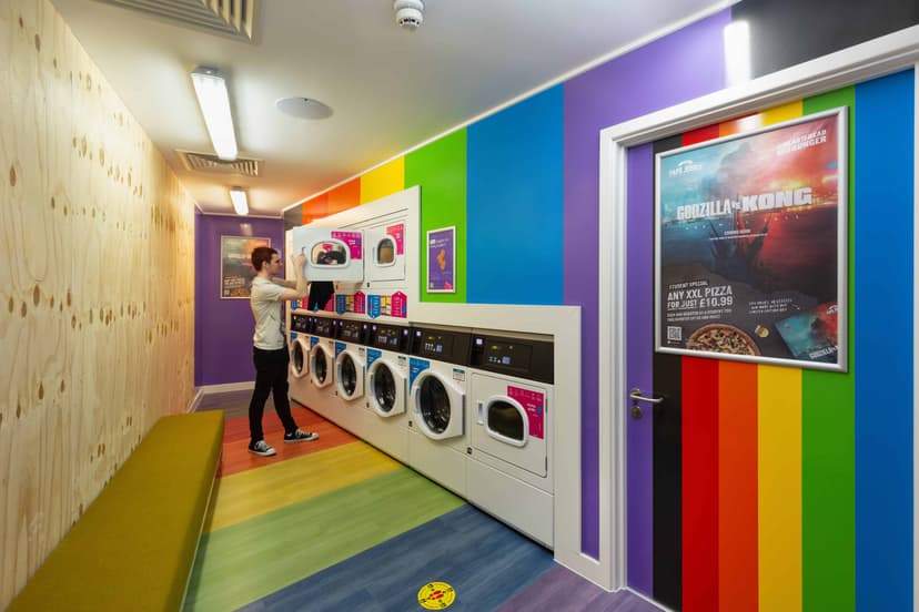 Yugo The Curve, London image 27