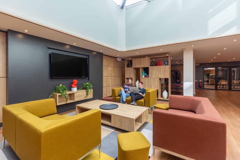 Yugo The Curve, London image 11