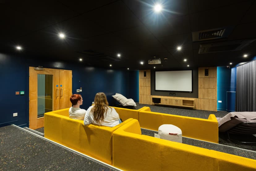 Yugo The Curve, London image 26