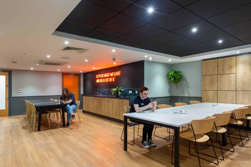 Yugo The Curve, London image 22