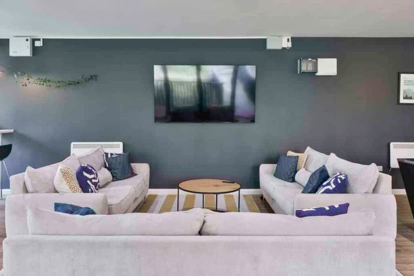 Beech Gardens, Birmingham image 28