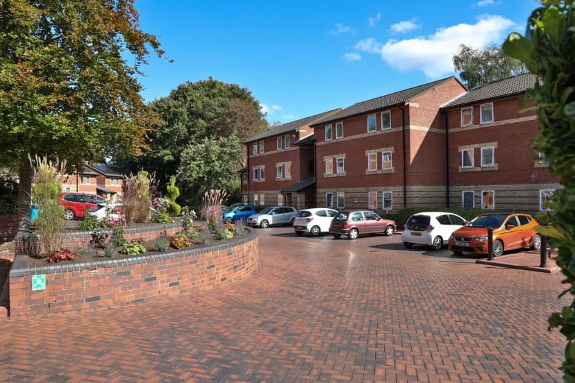 Beech Gardens, Birmingham image 39