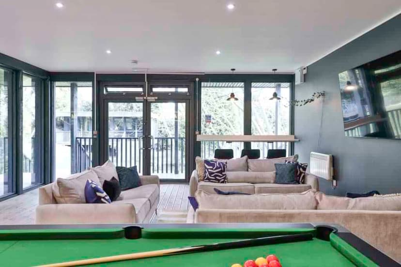 Beech Gardens, Birmingham image 29