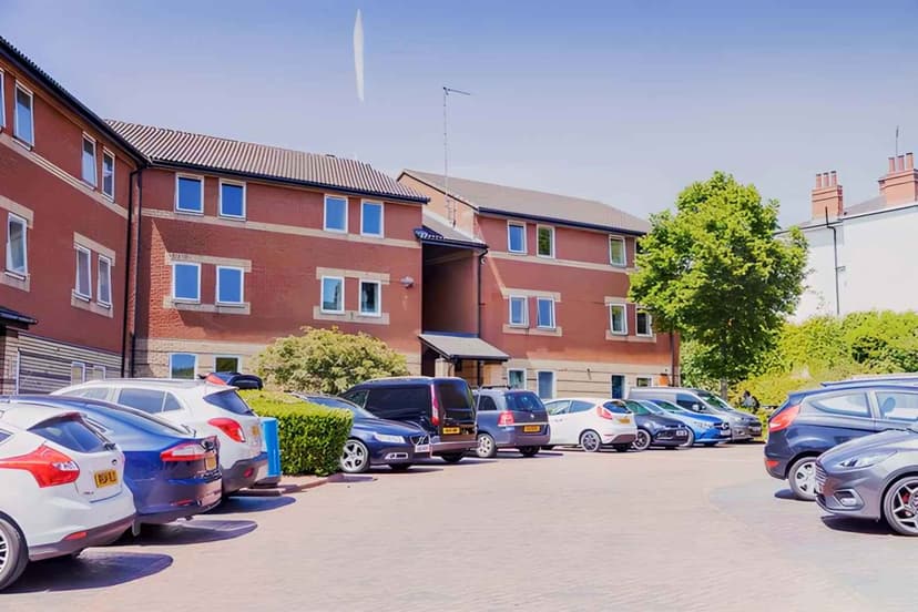 Beech Gardens, Birmingham image 20