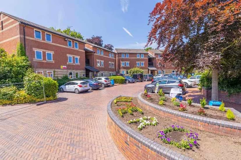 Beech Gardens, Birmingham image 35