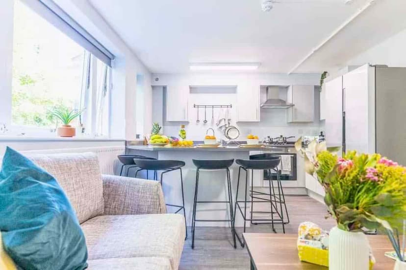 Beech Gardens, Birmingham image 33