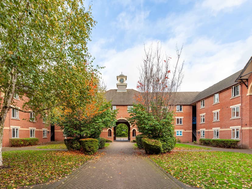 Calthorpe Court, Birmingham image 12