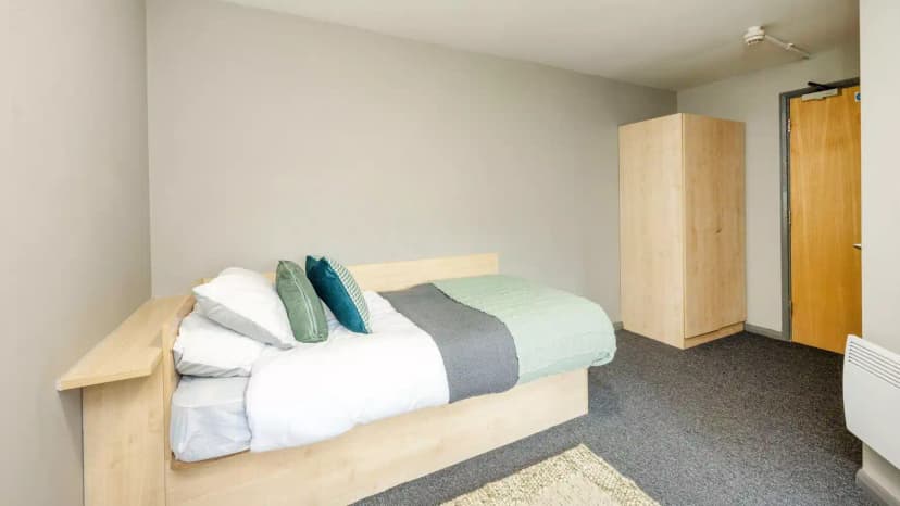 Calthorpe Court, Birmingham image 19