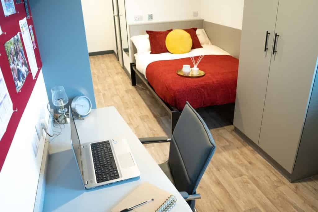 Premium Ensuite (Ground Floor)