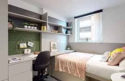 Gold Ensuite Mid
