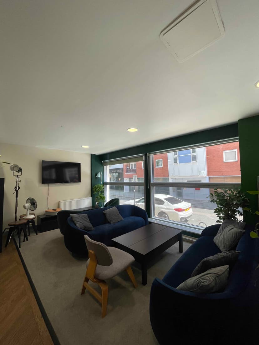 GoBritanya Kirby Street Residence, London image 28