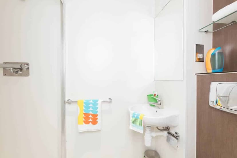 GoBritanya Kirby Street Residence, London image 9