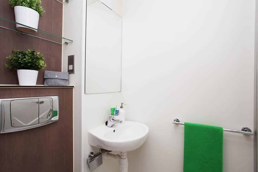 GoBritanya Kirby Street Residence, London view 3