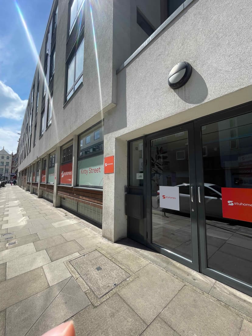 GoBritanya Kirby Street Residence, London image 25