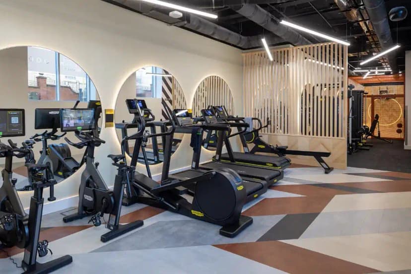 Fusion Liverpool, Liverpool image 17