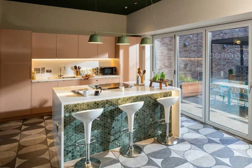 Fusion Liverpool, Liverpool image 13