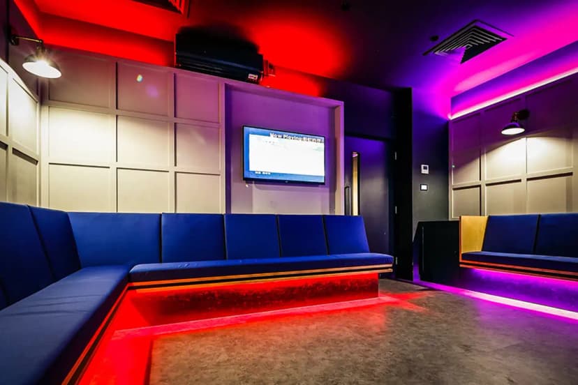 Chapter Spitalfields, London image 14