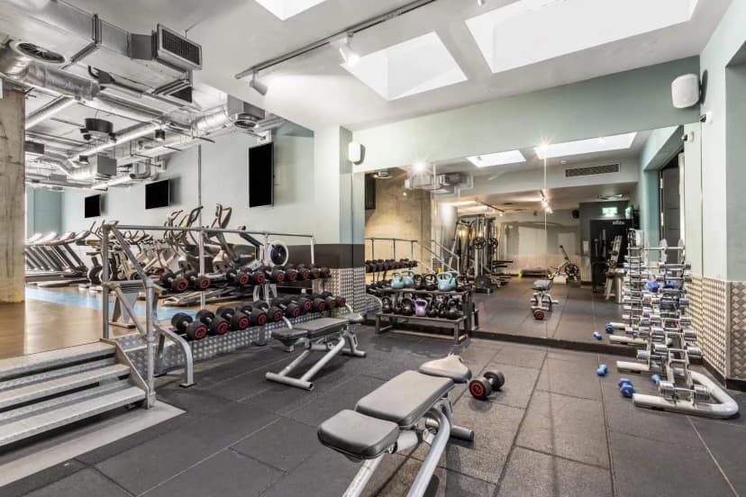 Chapter Spitalfields, London image 12