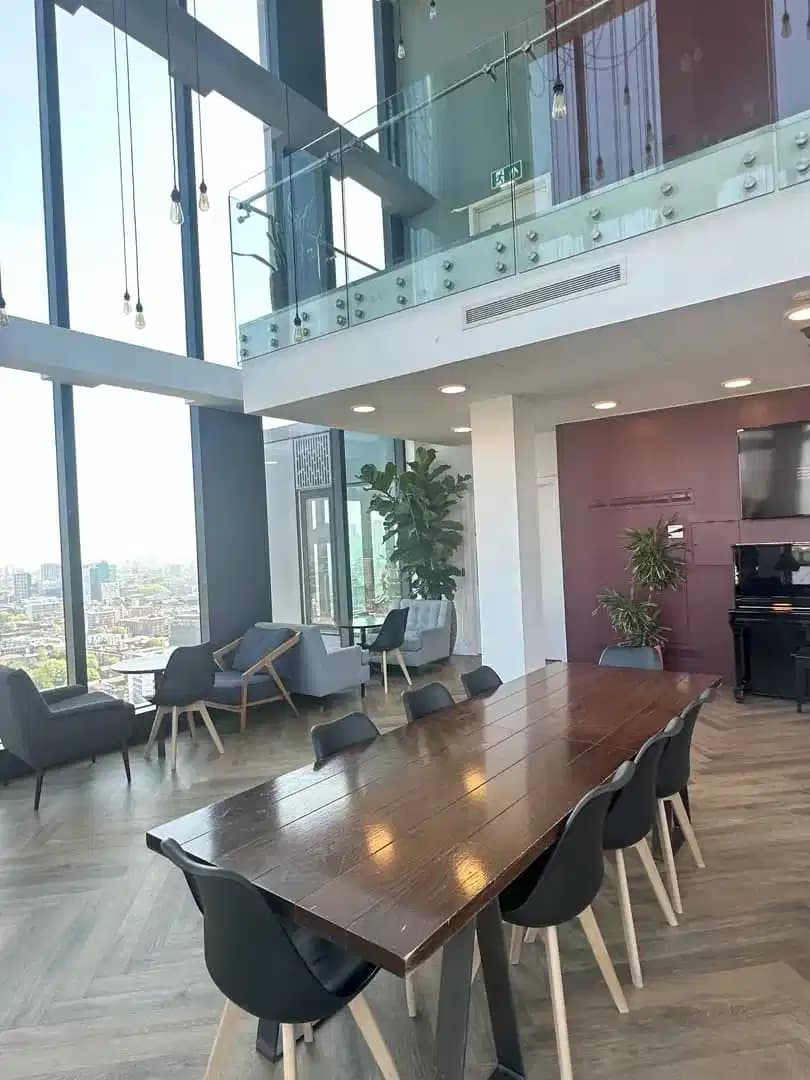 Chapter Spitalfields, London image 28