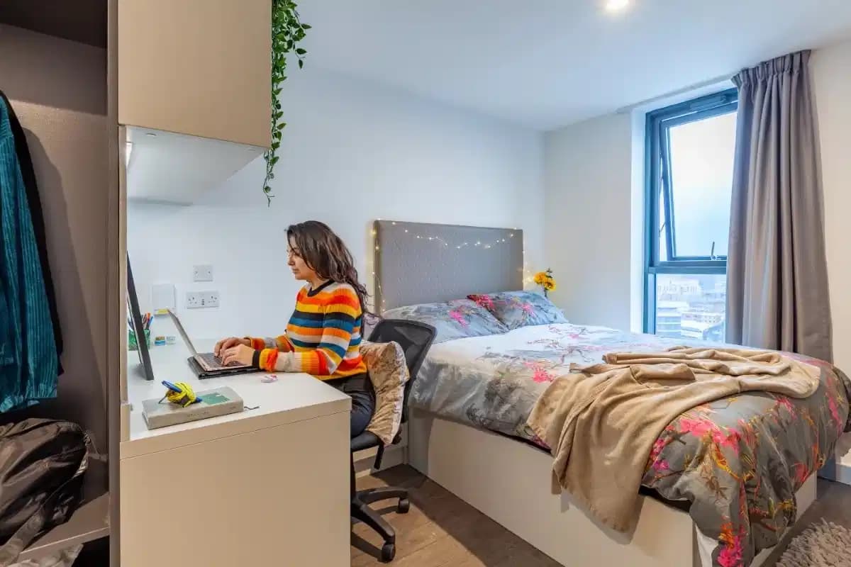 True Superior Apartment