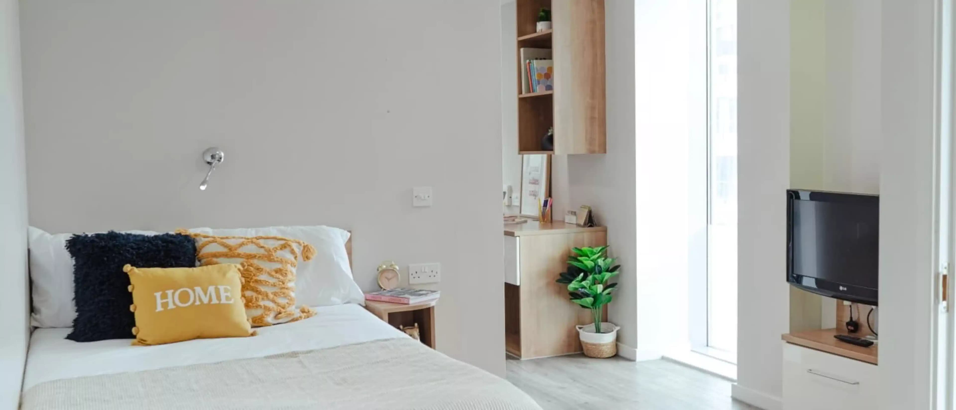 Platinum Studio Penthouse Upper Level Standard View