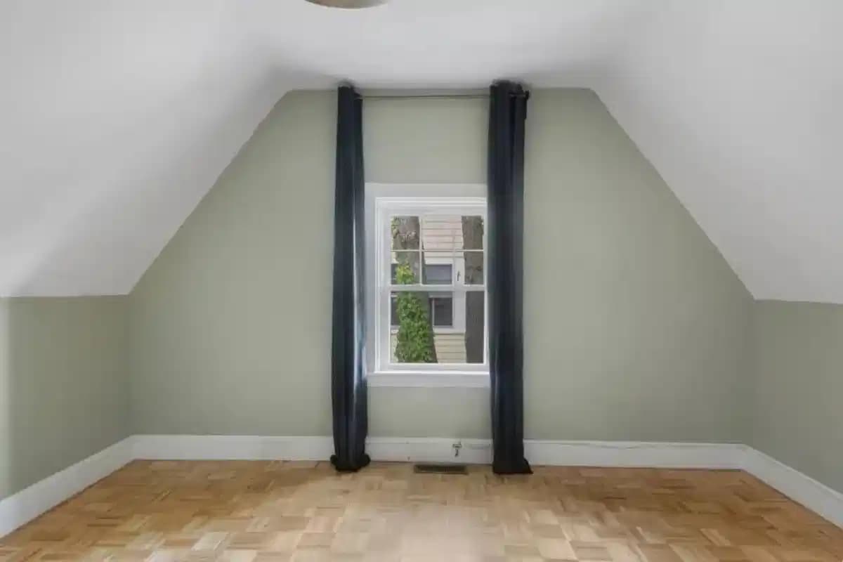 #443F: Harvard Square (Cambridge)