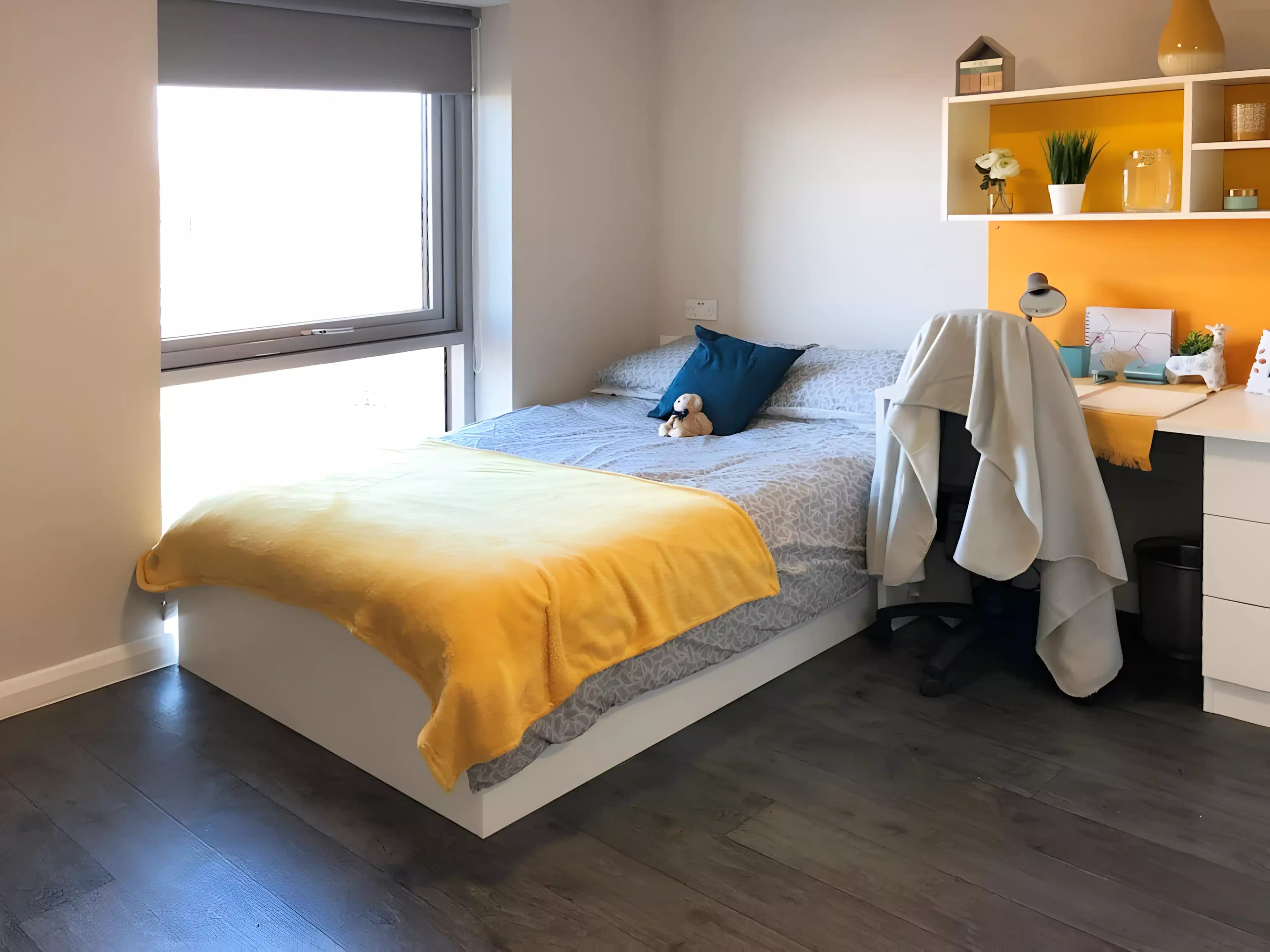 Premier Ensuite W/ Accessible Bathroom